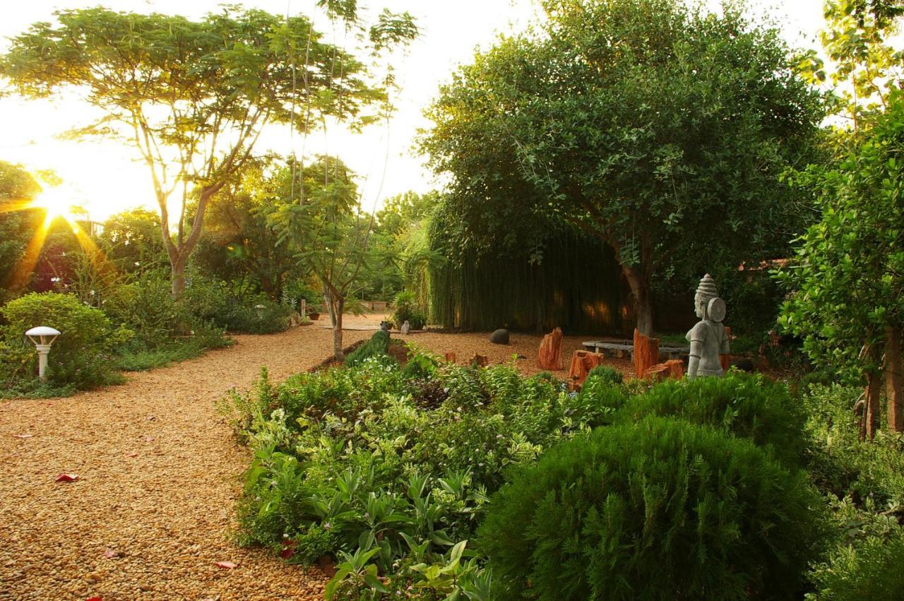 Gaia'S Garden Guest House Auroville Kültér fotó
